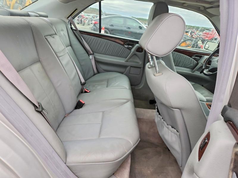 Photo 10 from auction – 1999 MERCEDES-BENZ E 320 with VIN WDBJF65H2XA888922