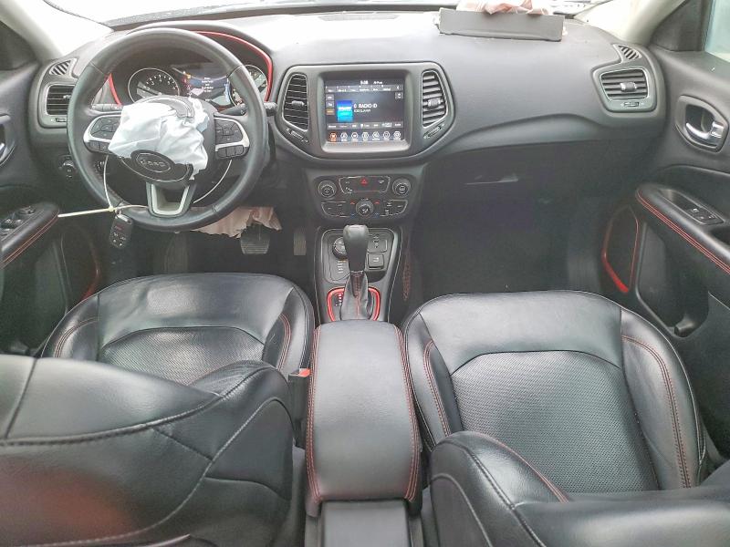 Photo 8 from auction – 2018 JEEP COMPASS with VIN 3C4NJDDB6JT245489