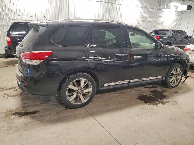 Photo 3 from auction – 2013 NISSAN PATHFINDER with VIN 5N1AR2MM0DC637120