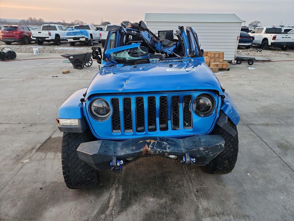 Photo 5 from auction – 2020 JEEP GLADIATOR with VIN 1C6HJTAG3LL213516