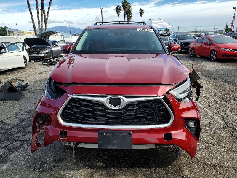 Photo 5 from auction – 2021 TOYOTA HIGHLANDER with VIN 5TDZARAHXMS010695