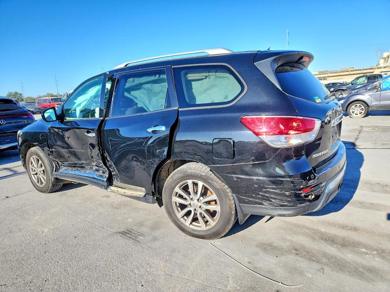Photo 2 from auction – 2016 NISSAN PATHFINDER with VIN 5N1AR2MN0GC637356