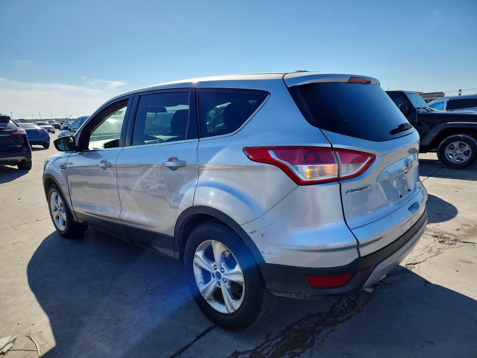 Foto 2 de la subasta – 2015 FORD ESCAPE con VIN 1FMCU0G90FUA10207