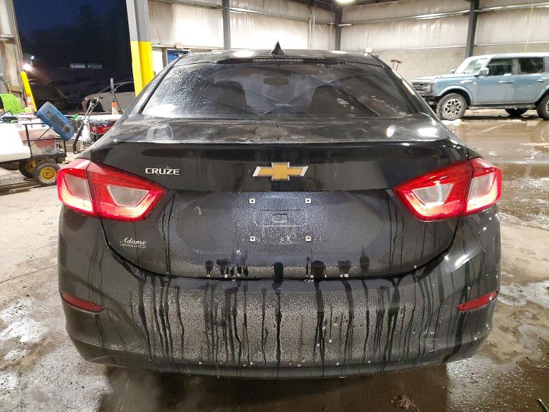 Photo 6 from auction – 2018 CHEVROLET CRUZE with VIN 1G1BB5SM7J7185830