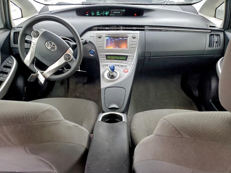 Photo 8 from auction – 2015 TOYOTA PRIUS with VIN JTDKN3DU1F1942960