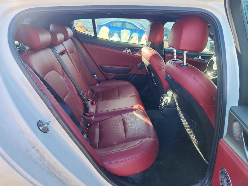 Photo 10 from auction – 2018 KIA STINGER with VIN KNAE45LC5J6023654