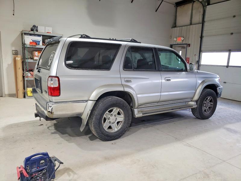 Photo 3 from auction – 2001 TOYOTA 4RUNNER SR with VIN JT3HN86R510356183