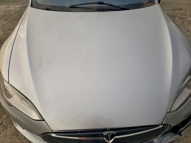 Photo 11 from auction – 2014 TESLA MODEL S with VIN 5YJSA1H12EFP63896