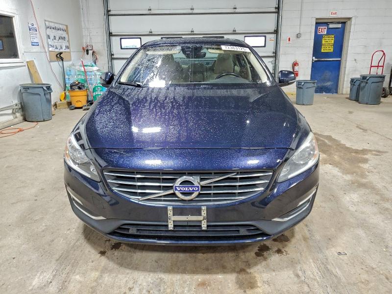 Photo 5 from auction – 2016 VOLVO S60 PREMIE with VIN YV1612TK2G2415930
