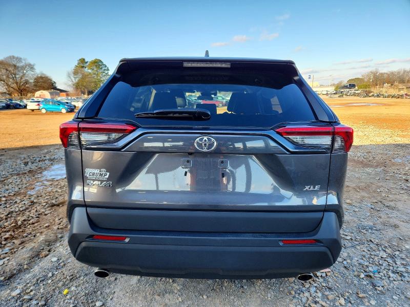 Photo 6 from auction – 2021 TOYOTA RAV4 XLE P with VIN 2T3C1RFV4MC139973