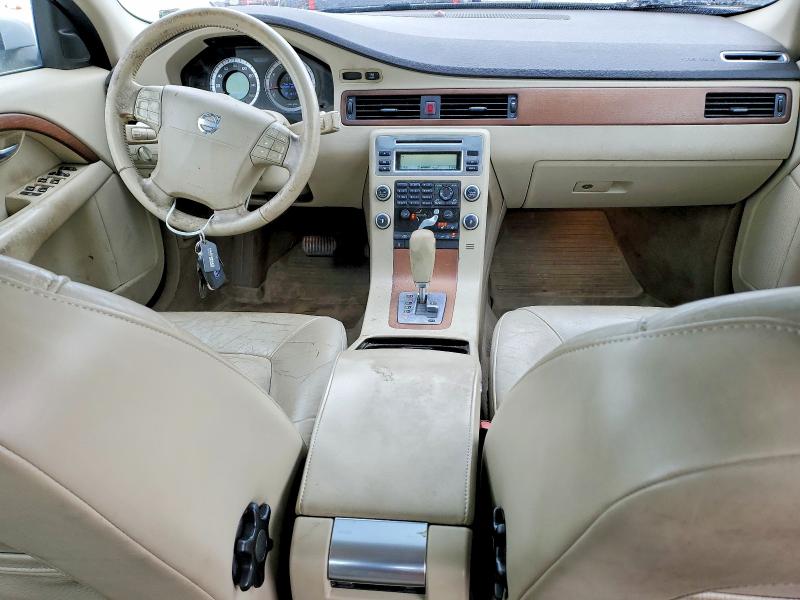 Photo 8 from auction – 2009 VOLVO S80 3.2 with VIN YV1AS982091106863