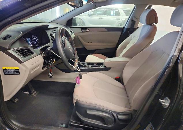 Photo 7 from auction – 2016 HYUNDAI SONATA SE with VIN 5NPE24AF9GH279553