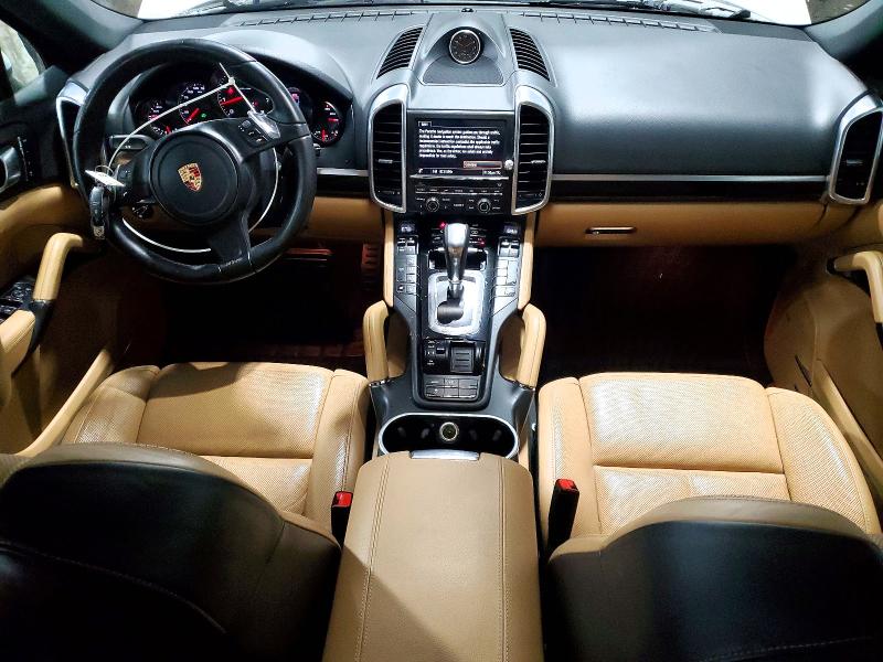 Photo 8 from auction – 2014 PORSCHE CAYENNE with VIN WP1AA2A25ELA91297
