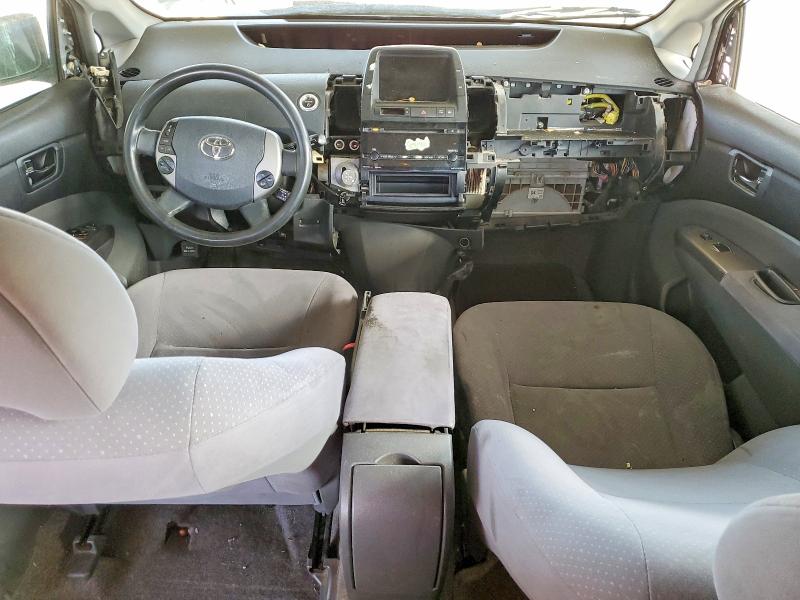 Photo 8 from auction – 2006 TOYOTA PRIUS with VIN JTDKB20U767069592