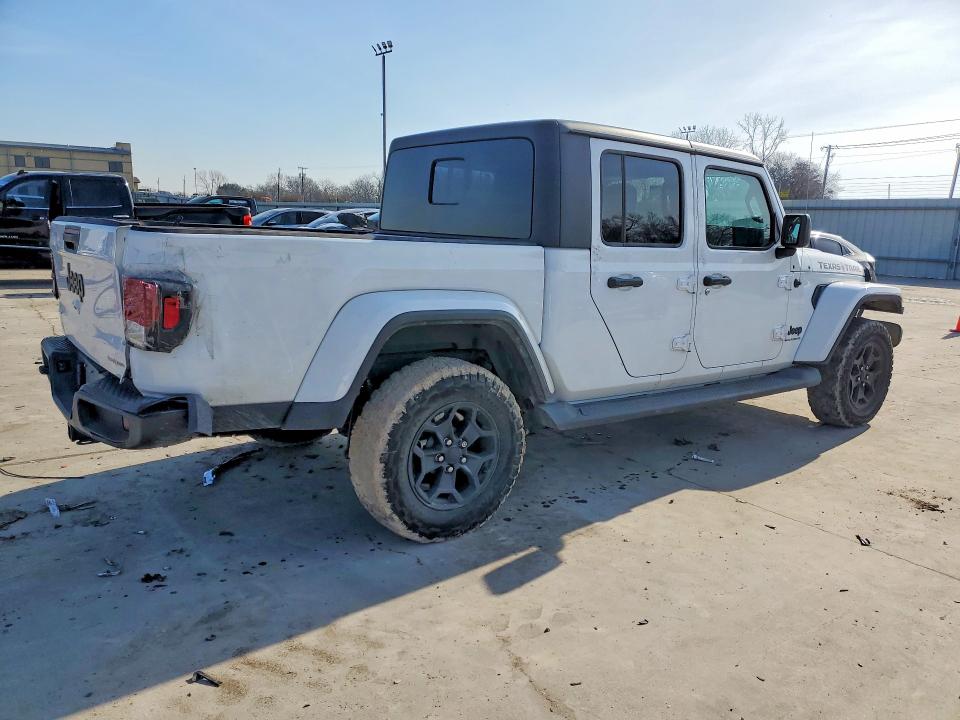 Photo 3 from auction – 2023 JEEP GLADIATOR with VIN 1C6HJTAG5PL531093