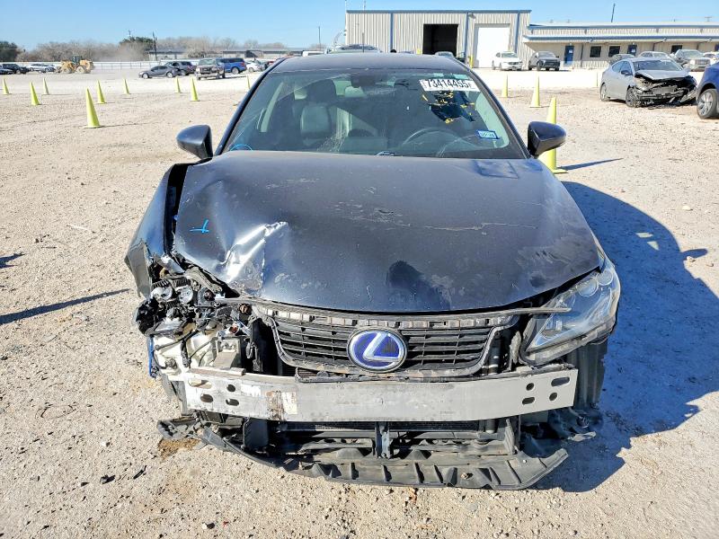 Photo 5 from auction – 2011 LEXUS CT 200 with VIN JTHKD5BH5B2033367
