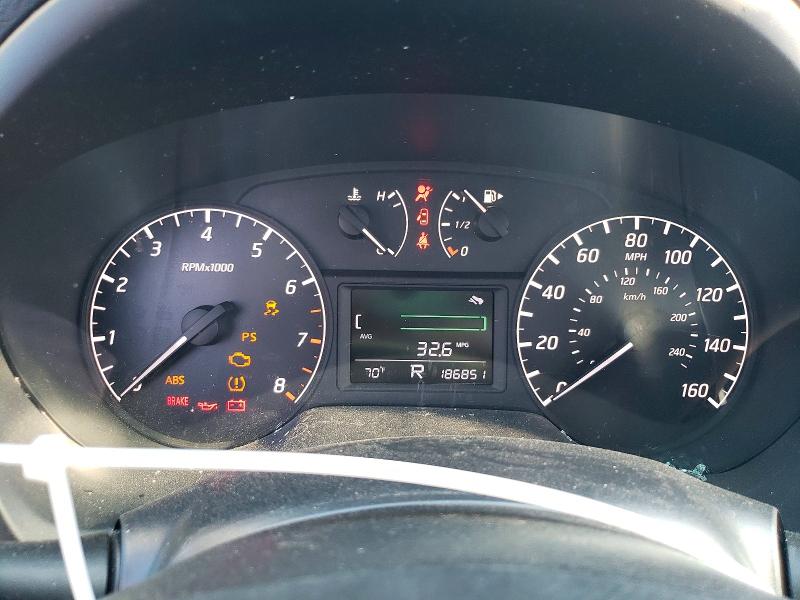 Photo 9 from auction – 2015 NISSAN SENTRA with VIN 3N1AB7AP1FY236256