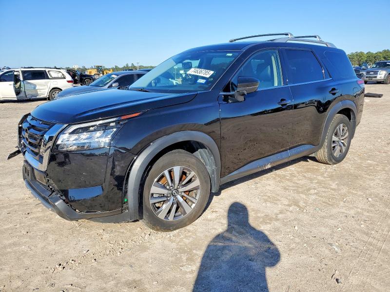 NISSAN PATHFINDER 2022 with VIN 5N1DR3CC0NC249012 - Photo from auction
