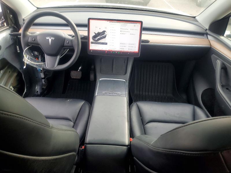 Photo 8 from auction – 2025 TESLA MODEL Y with VIN 7SAYGAEE6SF278921