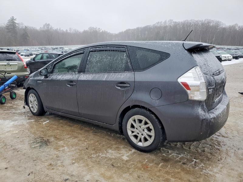 Photo 2 from auction – 2012 TOYOTA PRIUS V with VIN JTDZN3EU1C3180520