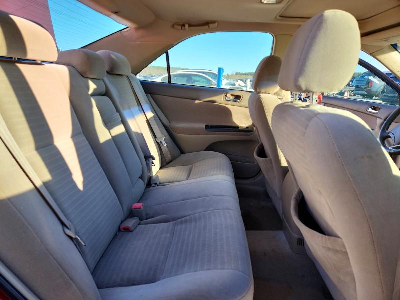 Photo 10 from auction – 2005 TOYOTA CAMRY LE with VIN 4T1BE32KX5U086021