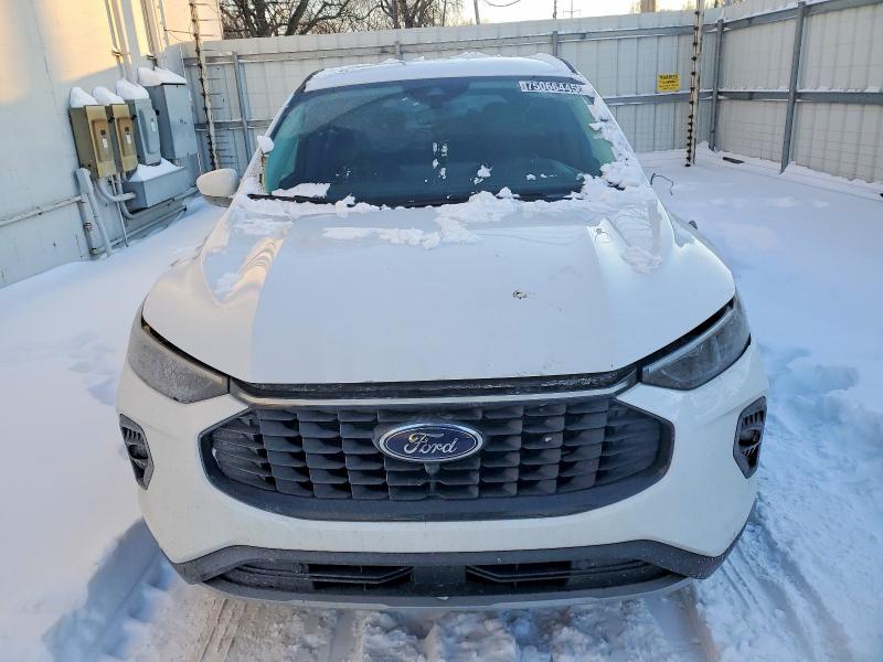 Photo 5 from auction – 2023 FORD ESCAPE with VIN 1FMCU0E1XPUA44248