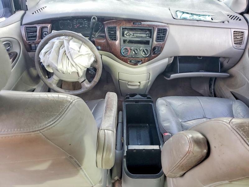 Photo 8 from auction – 2000 MAZDA MPV WAGON with VIN JM3LW28G2Y0105666