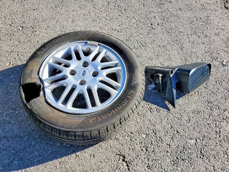 Photo 12 from auction – 2010 FORD FOCUS SE with VIN 1FAHP3FN4AW240398