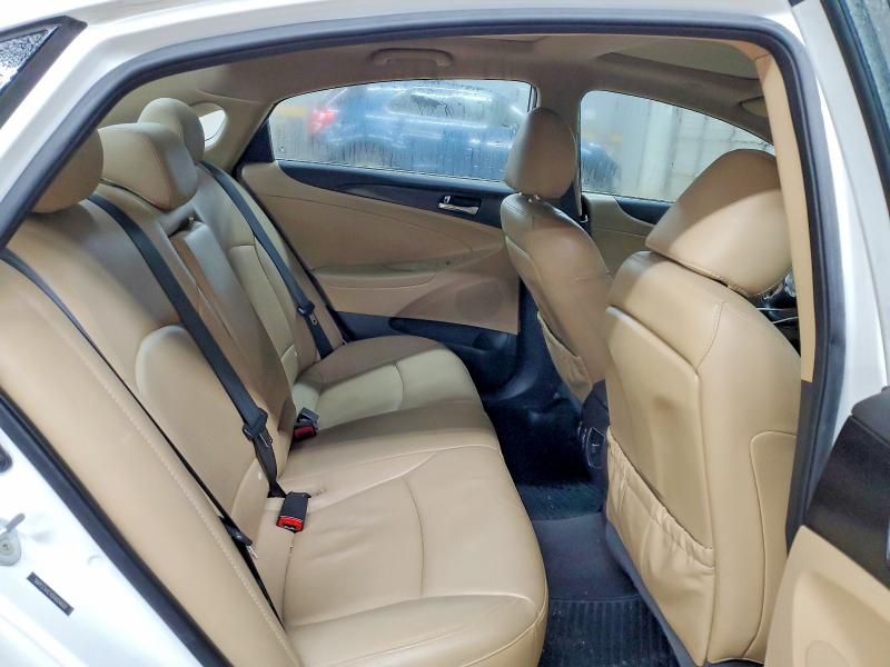 Photo 10 from auction – 2013 HYUNDAI SONATA SE with VIN 5NPEC4ACXDH604600