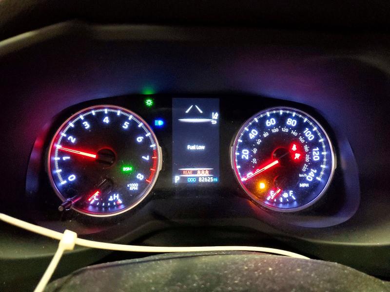 Photo 9 from auction – 2019 TOYOTA RAV4 XLE with VIN JTMP1RFV6KD036757