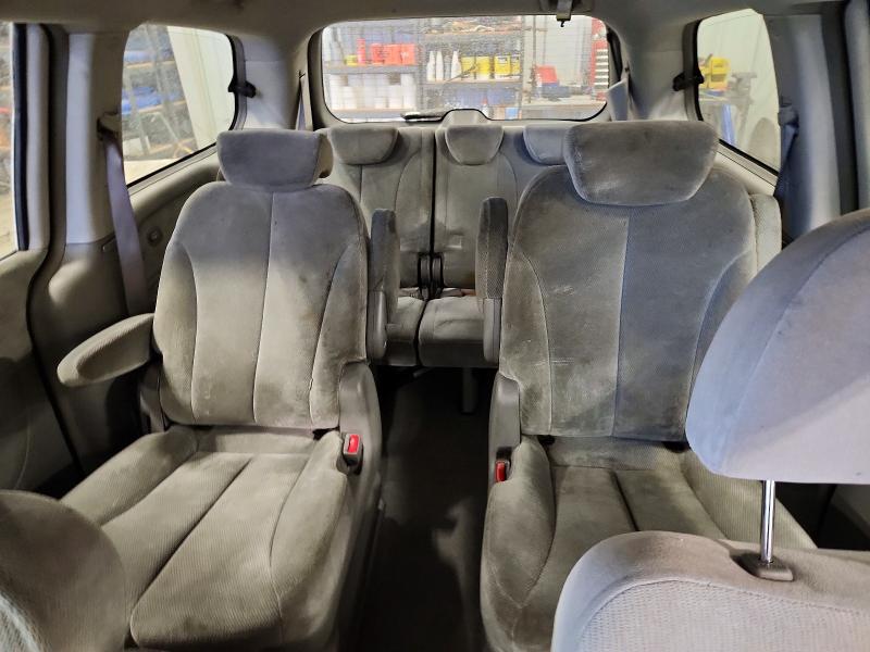 Photo 10 from auction – 2007 KIA SEDONA EX with VIN KNDMB233476170589