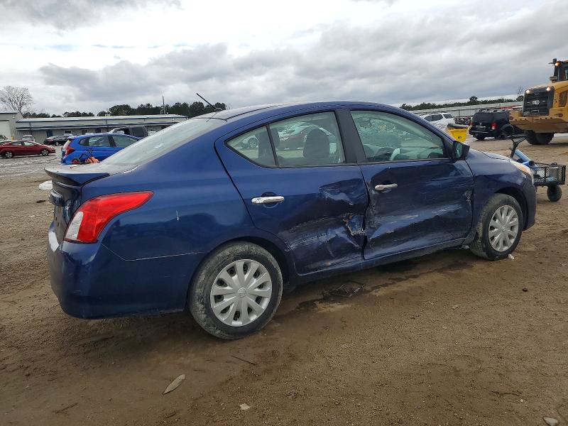 صورة رقم 3 من المزاد - 2018 NISSAN VERSA S مع VIN 3N1CN7AP1JL884380