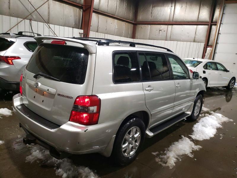 Photo 3 from auction – 2004 TOYOTA HIGHLANDER with VIN JTEEP21A540015518