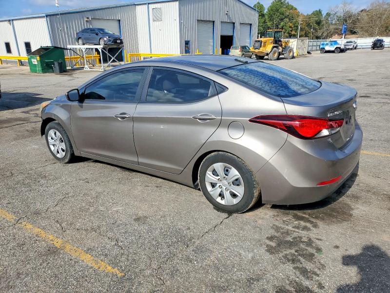 Photo 2 from auction – 2016 HYUNDAI ELANTRA SE with VIN 5NPDH4AE3GH754065