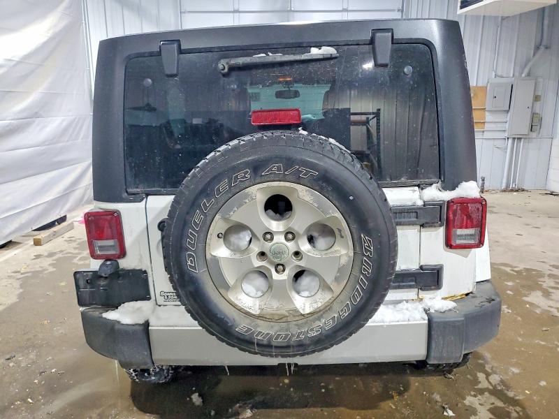 Photo 6 from auction – 2014 JEEP WRANGLER U with VIN 1C4BJWEG7EL107096