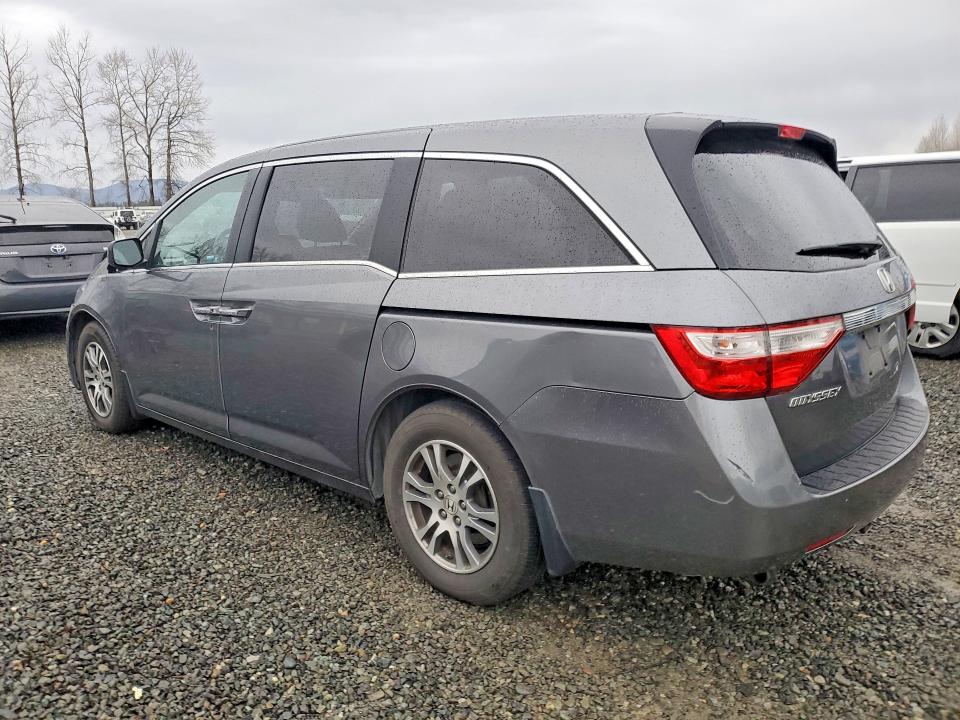 Photo 2 from auction – 2012 HONDA ODYSSEY EX with VIN 5FNRL5H63CB051115
