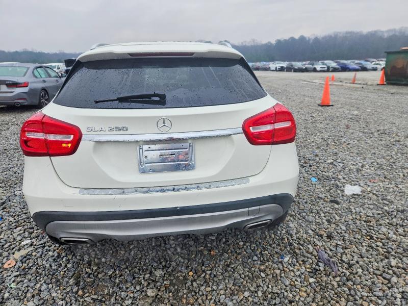 Photo 6 from auction – 2017 MERCEDES-BENZ GLA with VIN WDCTG4EB3HJ326630