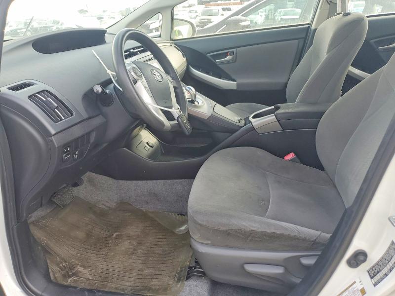 Photo 7 from auction – 2014 TOYOTA PRIUS with VIN JTDKN3DUXE0371974