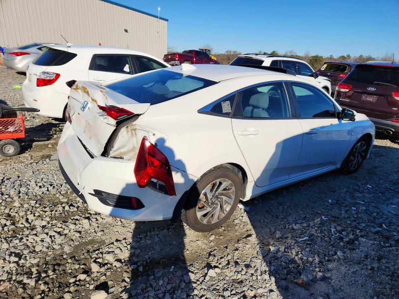Photo 3 from auction – 2017 HONDA CIVIC EX with VIN 19XFC2F76HE068372