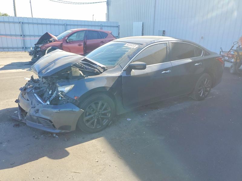 NISSAN ALTIMA 2.5 2017 with VIN 1N4AL3APXHN363208 - Photo from auction