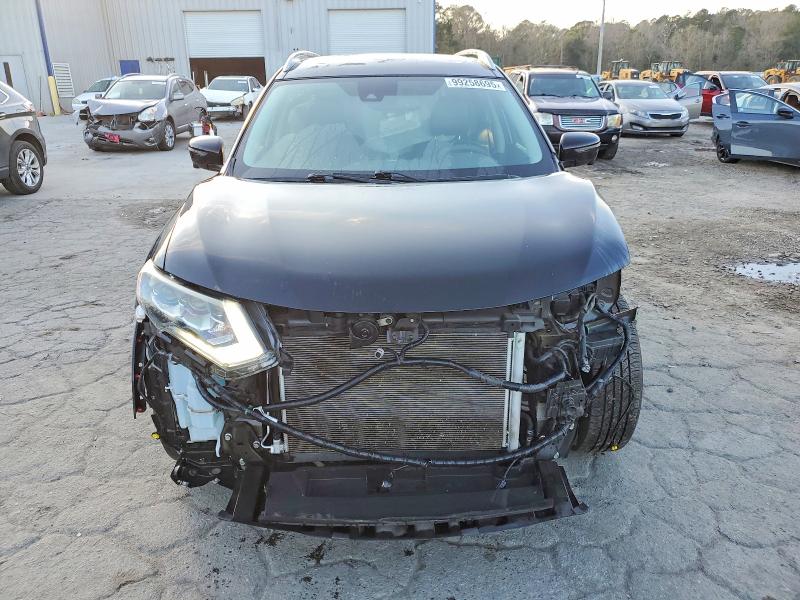 Photo 5 from auction – 2017 NISSAN ROGUE S with VIN 5N1AT2MT1HC868915