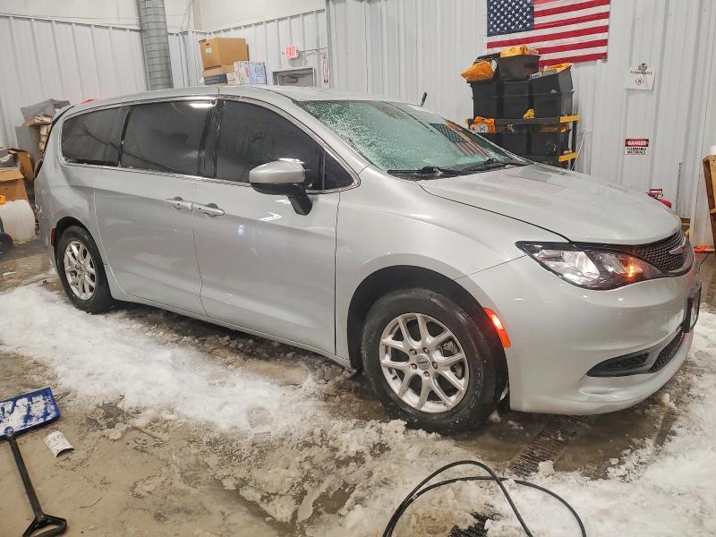 Photo 4 from auction – 2023 CHRYSLER VOYAGER with VIN 2C4RC1CG8PR549992
