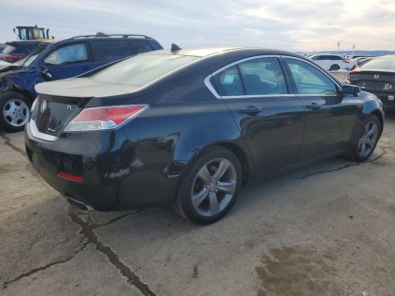 Photo 3 from auction – 2014 ACURA TL TECH with VIN 19UUA9F54EA002861