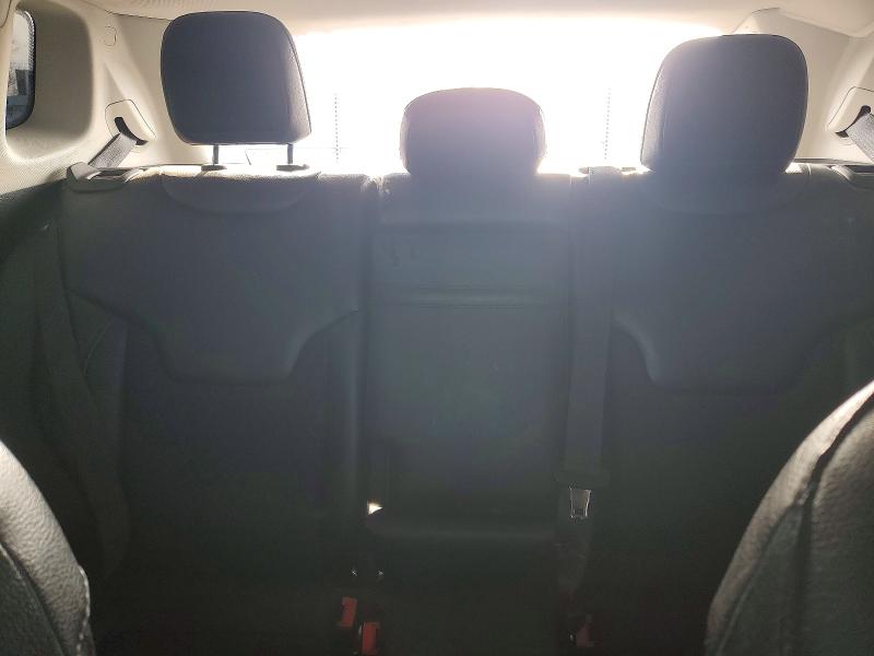 Фото 10 с аукциона – 2018 JEEP COMPASS LA с VIN 3C4NJDBB5JT177320