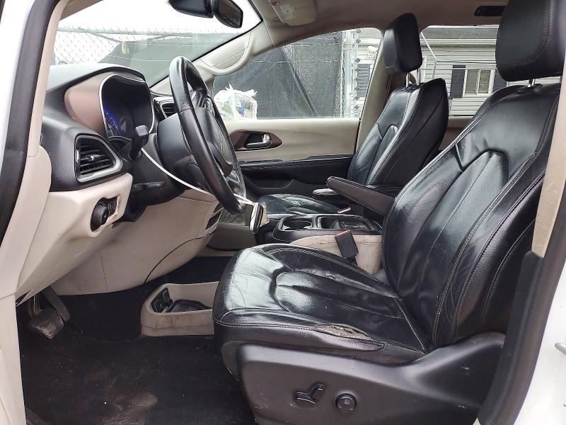 Photo 7 from auction – 2019 CHRYSLER PACIFICA with VIN 2C4RC1BG8KR539943