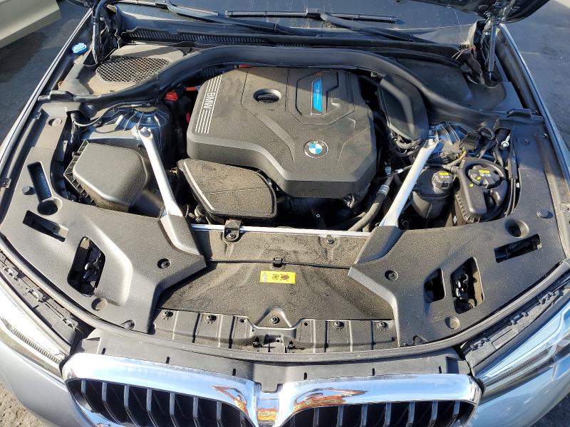 Photo 11 from auction – 2021 BMW 530E with VIN WBA13AG05MCF98453