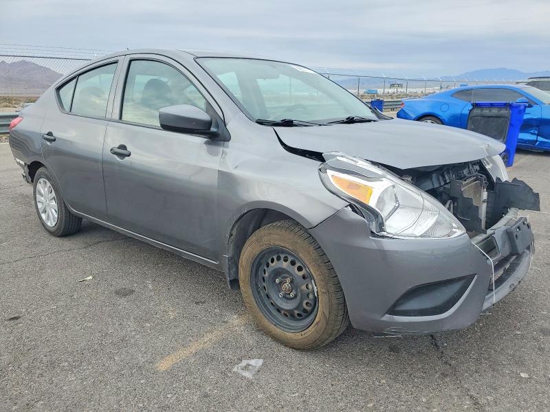 Photo 4 from auction – 2018 NISSAN VERSA with VIN 3N1CN7AP1JL883522