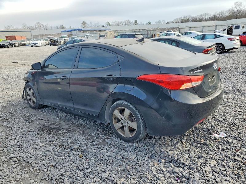 Photo 2 from auction – 2012 HYUNDAI ELANTRA GL with VIN KMHDH4AE7CU475732