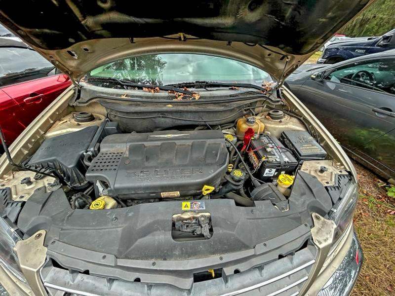 Photo 7 from auction – 2004 CHRYSLER PACIFICA with VIN 2C8GM68434R345305