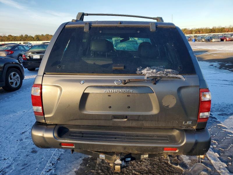 Photo 6 from auction – 2004 NISSAN PATHFINDER with VIN JN8DR09YX4W912352